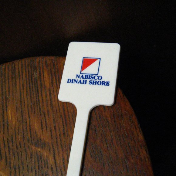 ⛳️ Dinah Shore Nabisco 1994 Golf Swizzle Stick - Picture 1 of 4